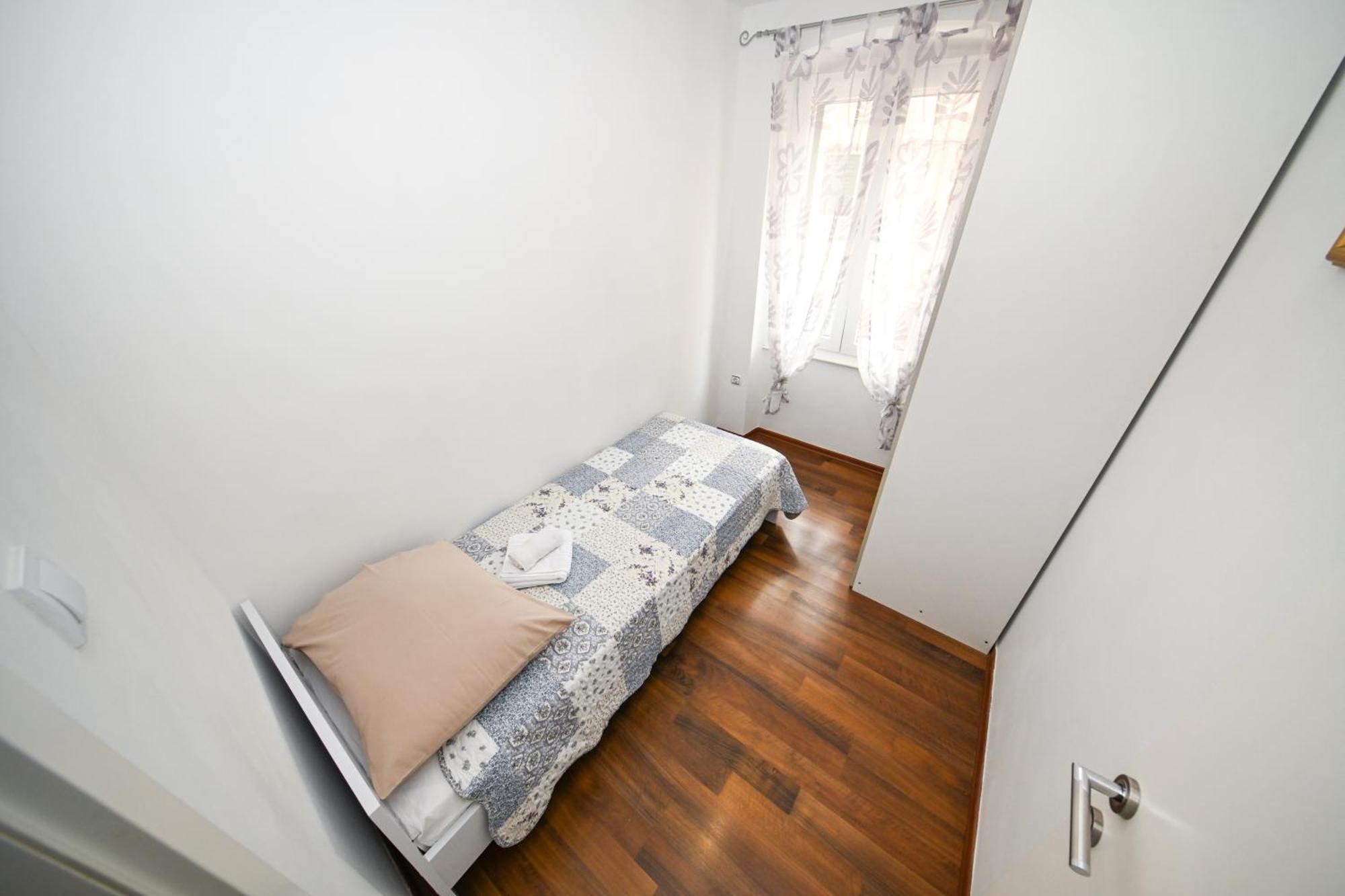 Apartment Aldora Задар Экстерьер фото